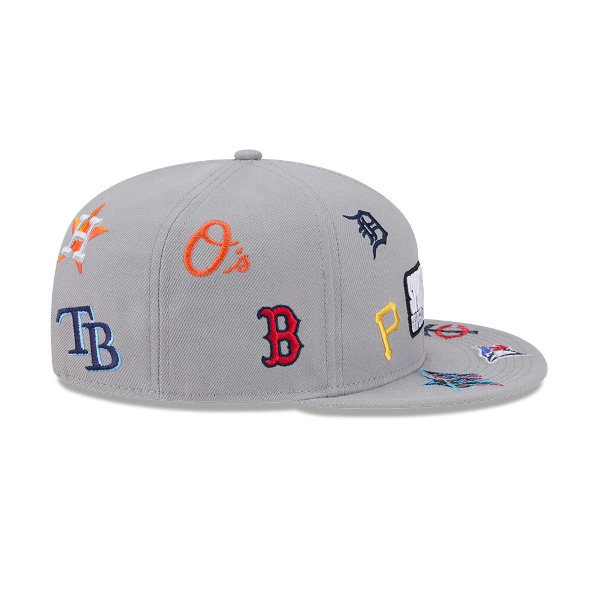 Pictured is this MLB Scattered Grapefruit League Logo 9FIFTY Snapback cap in grey. 6