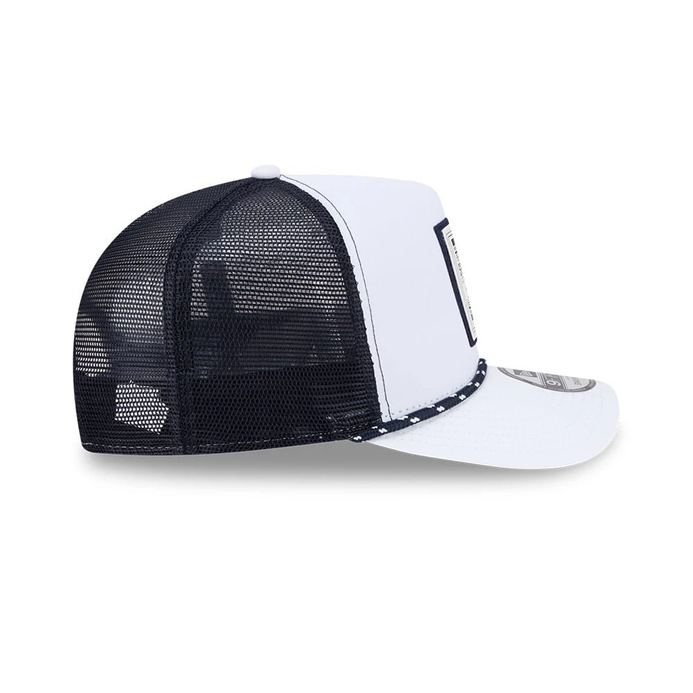Pictured is this MLB Lines New York Yankees 9FIFTY A-Frame Snapback cap in white. 6