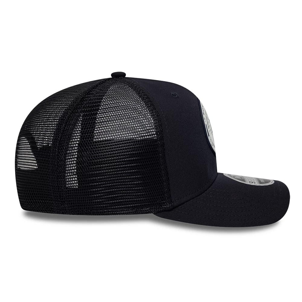 Pictured is this MLB Circles Detroit Tigers 9SEVENTY Stretch Snap cap in navy. 6