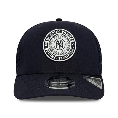 Pictured is this MLB Circles New York Yankees 9SEVENTY Stretch Snap cap in navy. 3