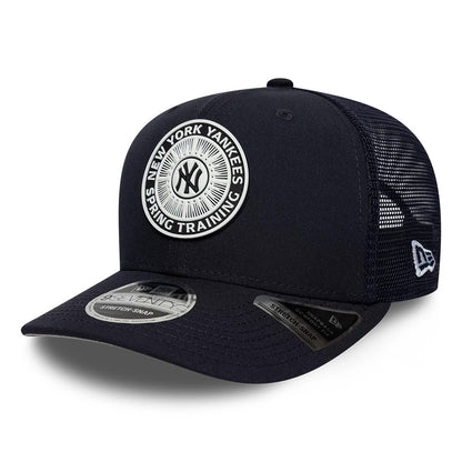 Pictured is this MLB Circles New York Yankees 9SEVENTY Stretch Snap cap in navy. 1