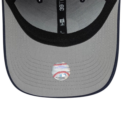 Pictured is this MLB Ripstop Boston Red Sox 39THIRTY Stretch Fit cap in navy. 2