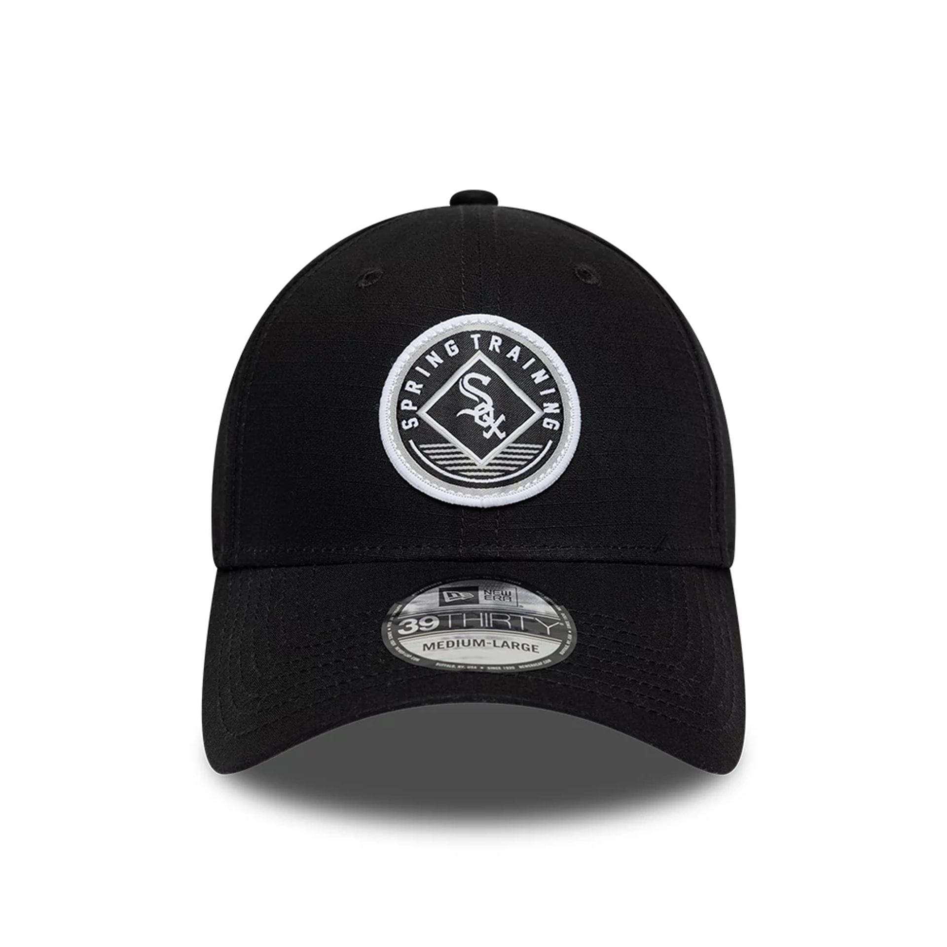 Pictured is this MLB Ripstop Chicago White Sox 39THIRTY Stretch Fit cap in black. 3