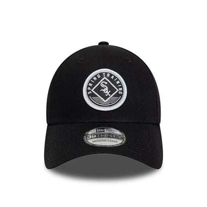 Pictured is this MLB Ripstop Chicago White Sox 39THIRTY Stretch Fit cap in black. 3