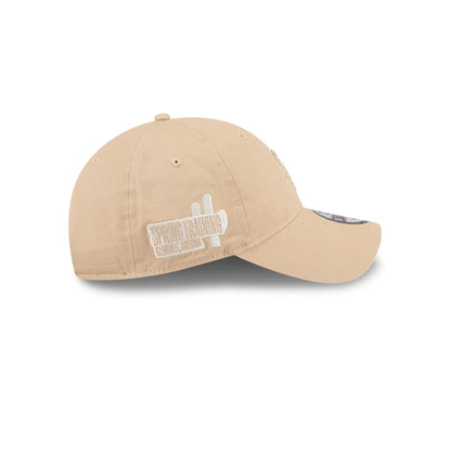 Pictured is this MLB Colours Chicago White Sox 9TWENTY cap in light beige. 4