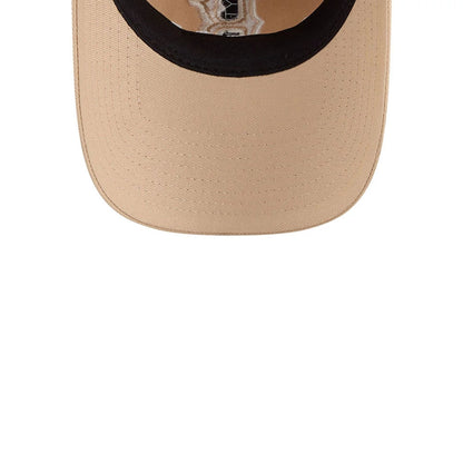 Pictured is this MLB Colours Boston Red Sox 9TWENTY cap in light beige. 6