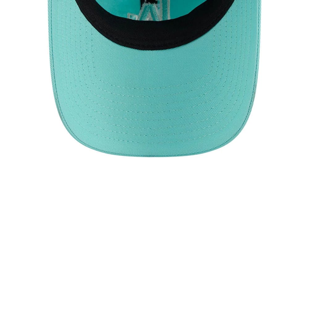 Pictured is this MLB Colours LA Dodgers 9TWENTY cap in turquoise. 7
