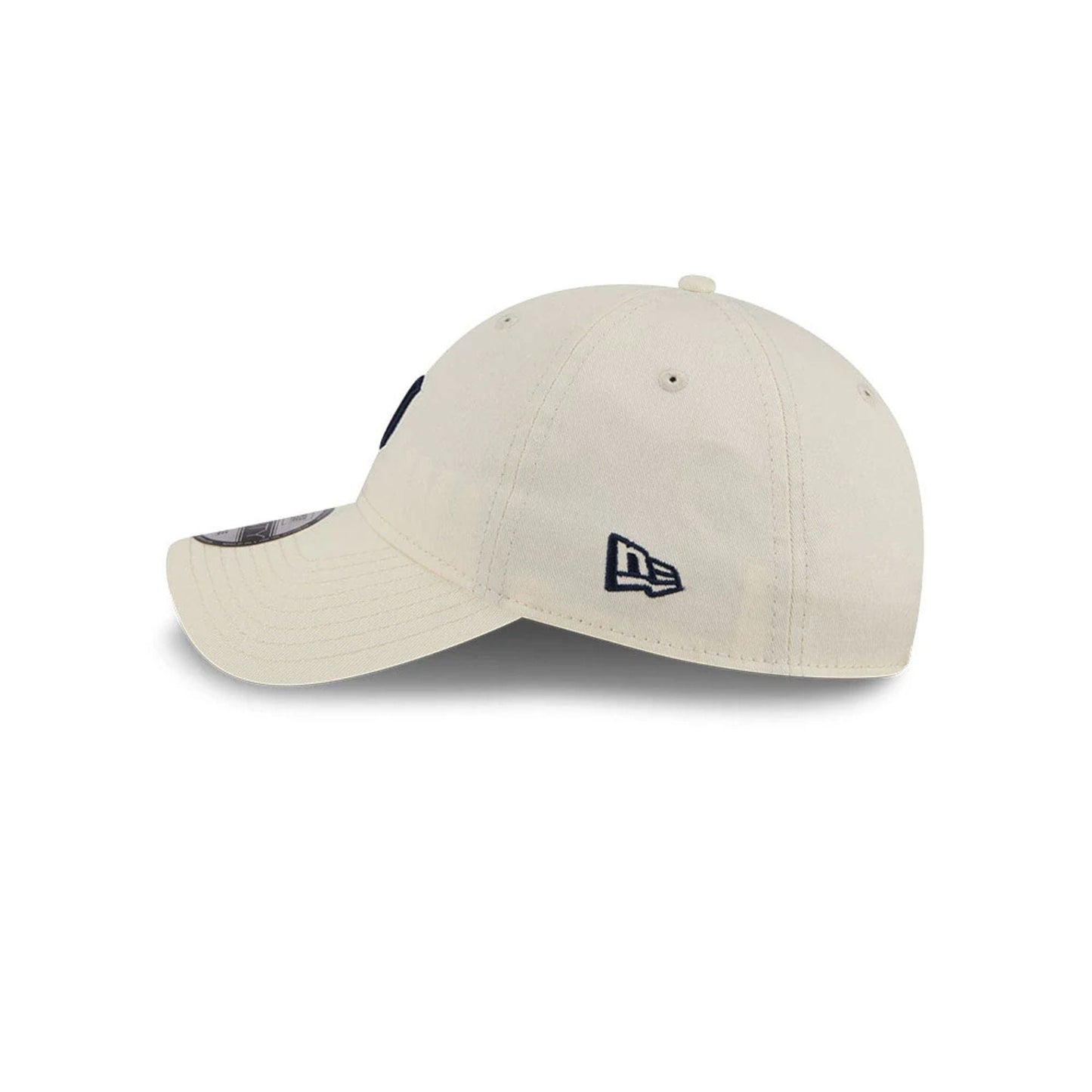 Pictured is this MLB Colours Detroit Tigers 9TWENTY cap in white. 5