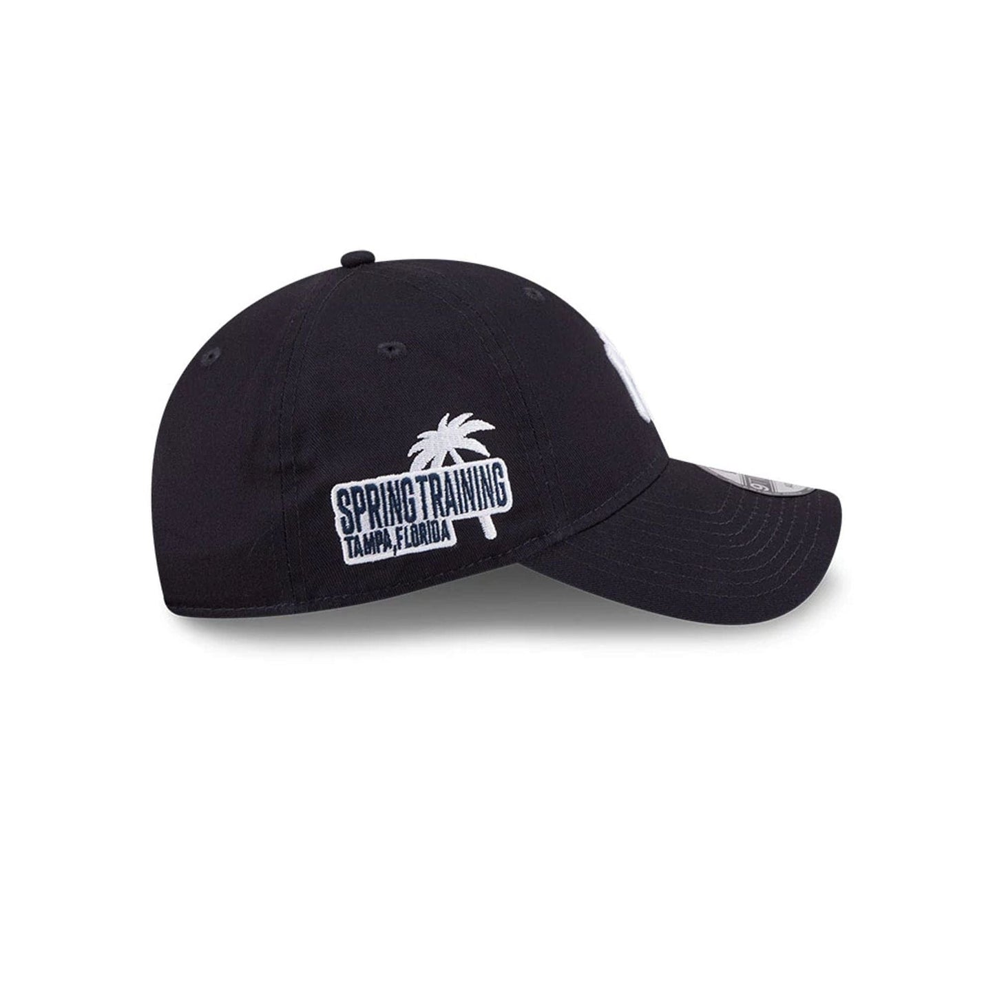 Pictured is this MLB Colours New York Yankees 9TWENTY cap in navy. 4