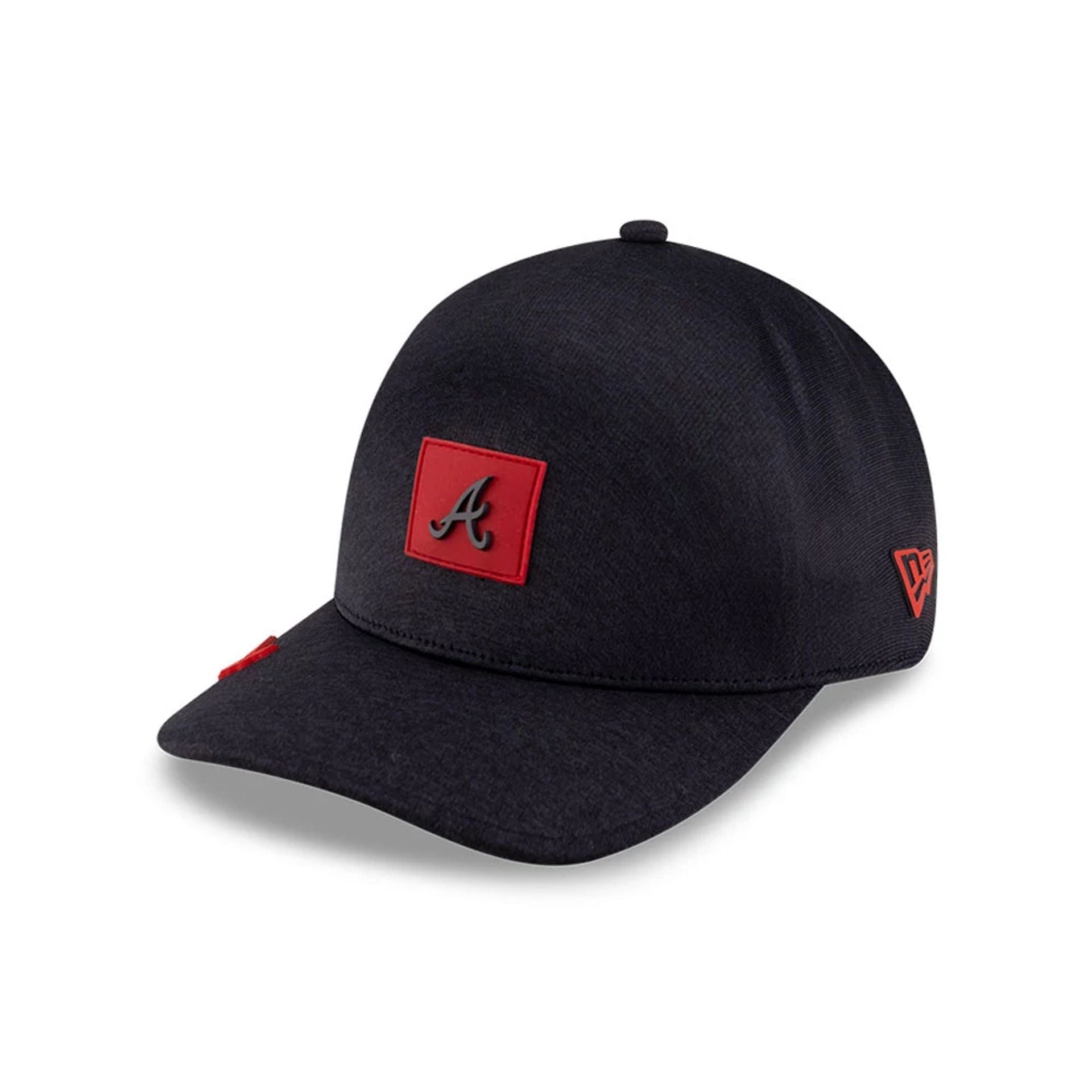 Pictured is this MLB Clubhouse Atlanta Braves 39THIRTY Infinity Stretch Fit cap in navy. 3