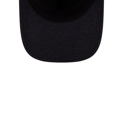Pictured is this MLB Clubhouse Atlanta Braves 39THIRTY Infinity Stretch Fit cap in navy. 7
