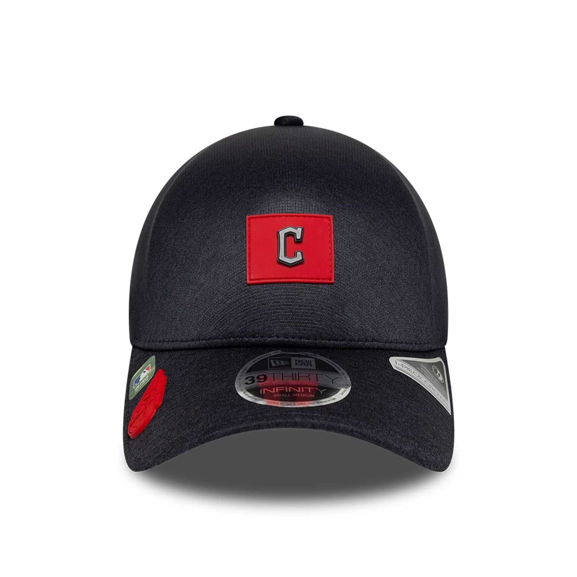 Pictured is this MLB Clubhouse Cleveland Guardians 39THIRTY Infinity Stretch Fit cap in navy. 2