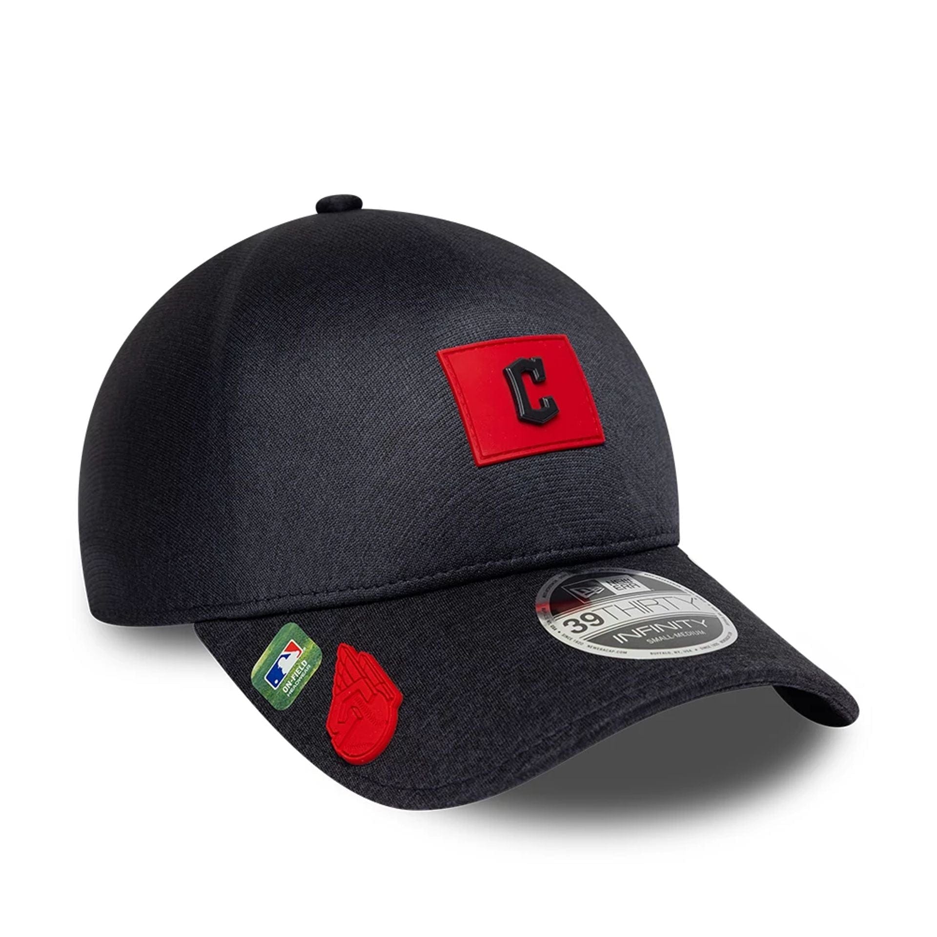 Pictured is this MLB Clubhouse Cleveland Guardians 39THIRTY Infinity Stretch Fit cap in navy. 1