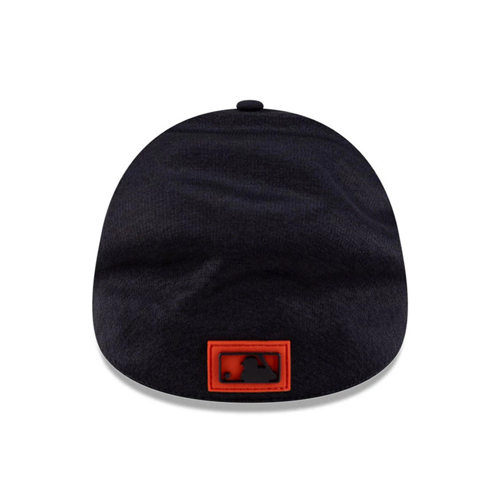 Pictured is this MLB Clubhouse Houston Astros 39THIRTY Infinity Stretch Fit cap in navy. 4