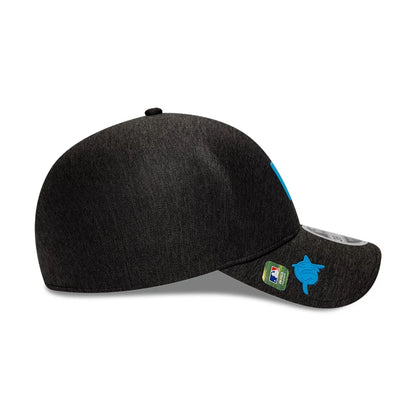 Pictured is this MLB Clubhouse Miami Marlins 39THIRTY Infinity Stretch Fit cap in black. 5