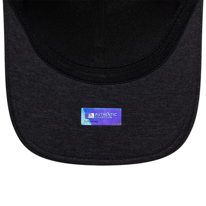 Pictured is this MLB Clubhouse St. Louis Cardinals 39THIRTY Infinity Stretch Fit cap in black. 7