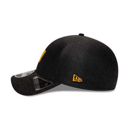 Pictured is this MLB Clubhouse Pittsburgh Pirates 39THIRTY Infinity Stretch Fit cap in black. 6