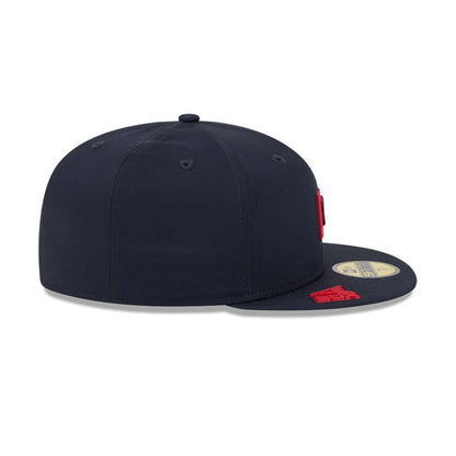 Pictured is this MLB Clubhouse Chicago White Sox 59FIFTY Fitted cap in black. 7