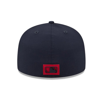 Pictured is this MLB Clubhouse Chicago White Sox 59FIFTY Fitted cap in black. 5