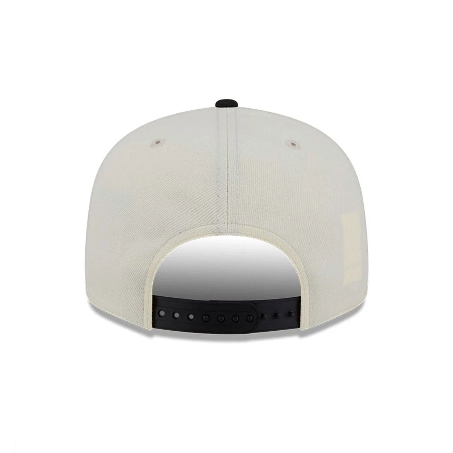 Pictured is this NBA Localized Chicago Bulls 9FIFTY Snapback cap in white. 7