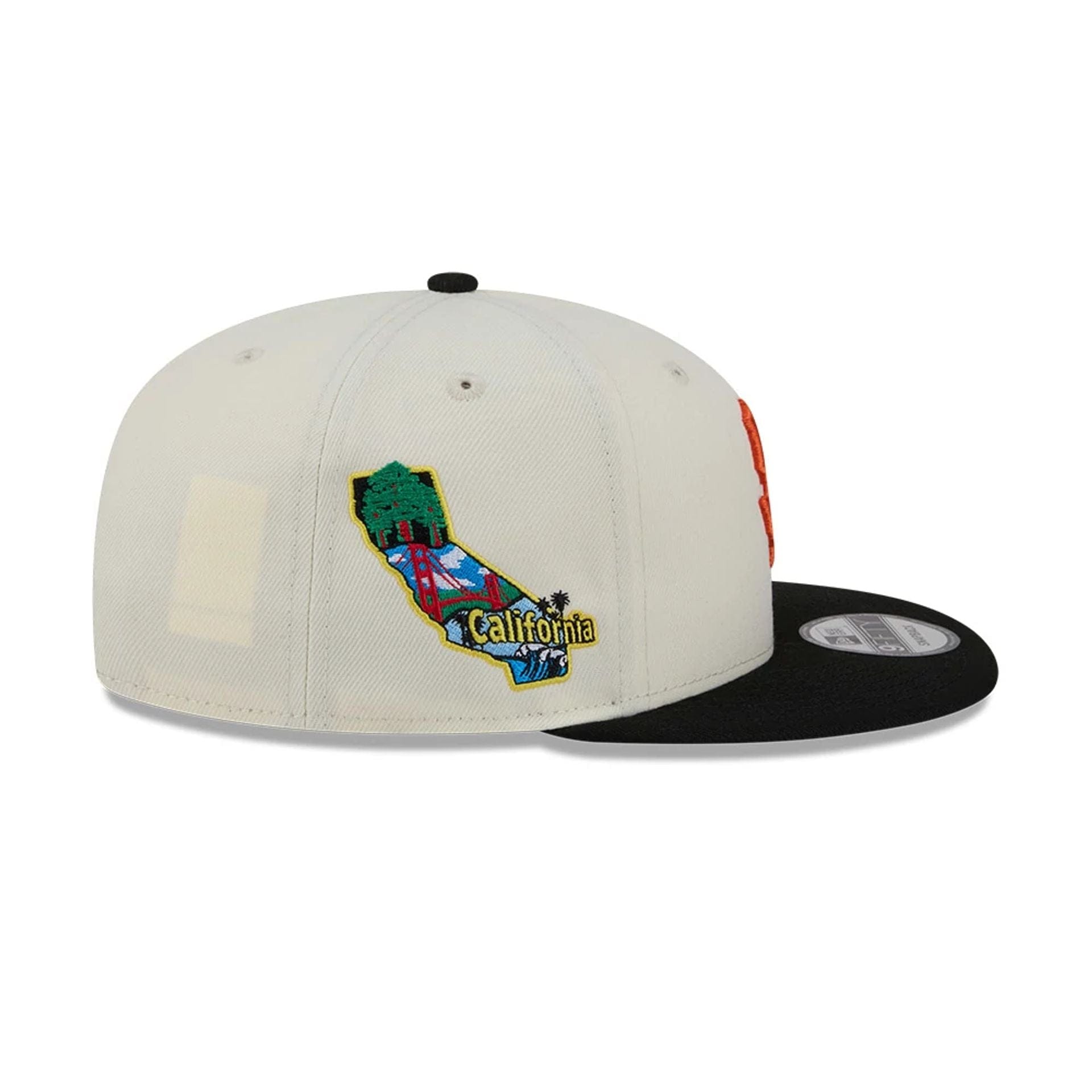 Pictured is this MLB Localized San Francisco Giants 9FIFTY Snapback cap in white. 5
