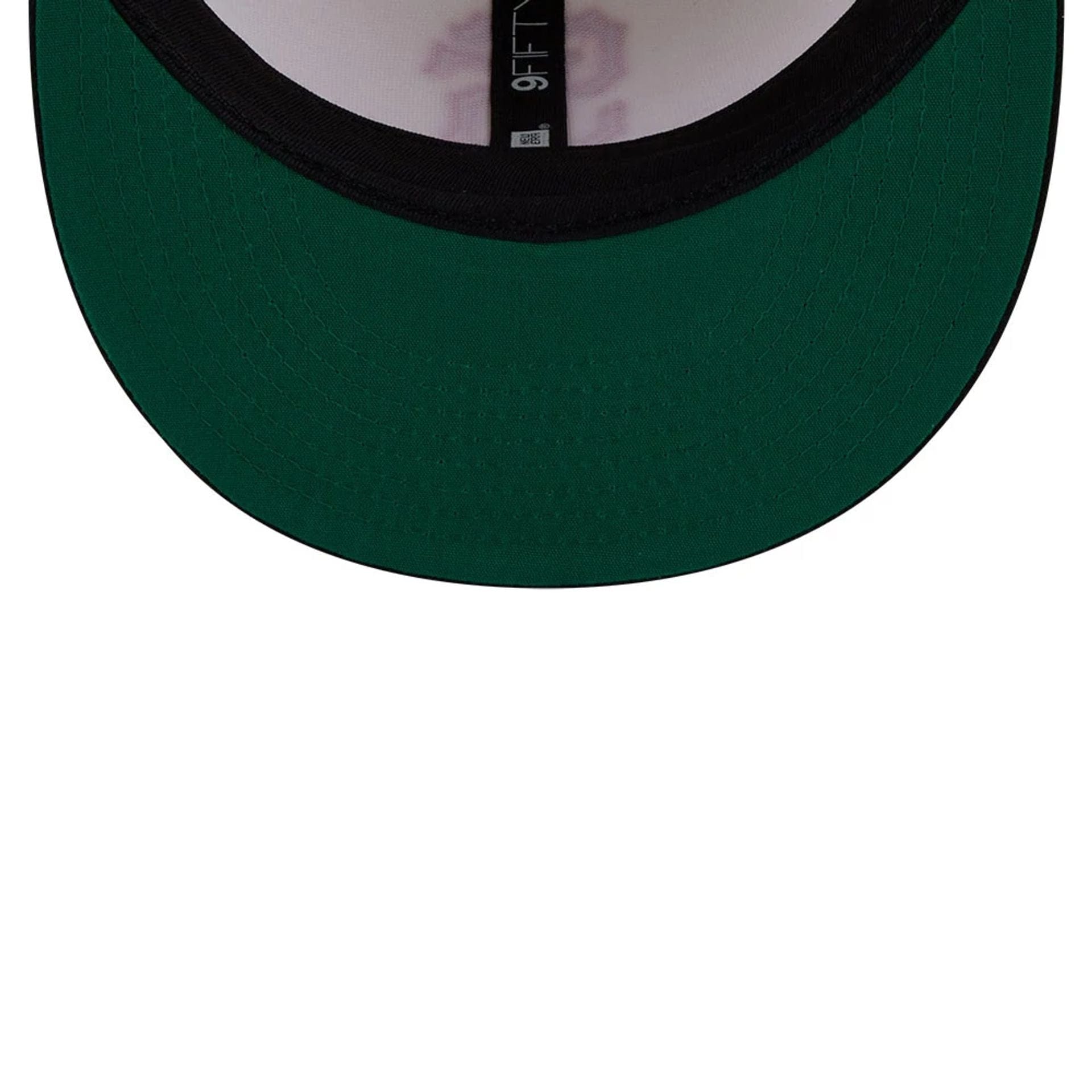 Pictured is this MLB Localized San Francisco Giants 9FIFTY Snapback cap in white. 2