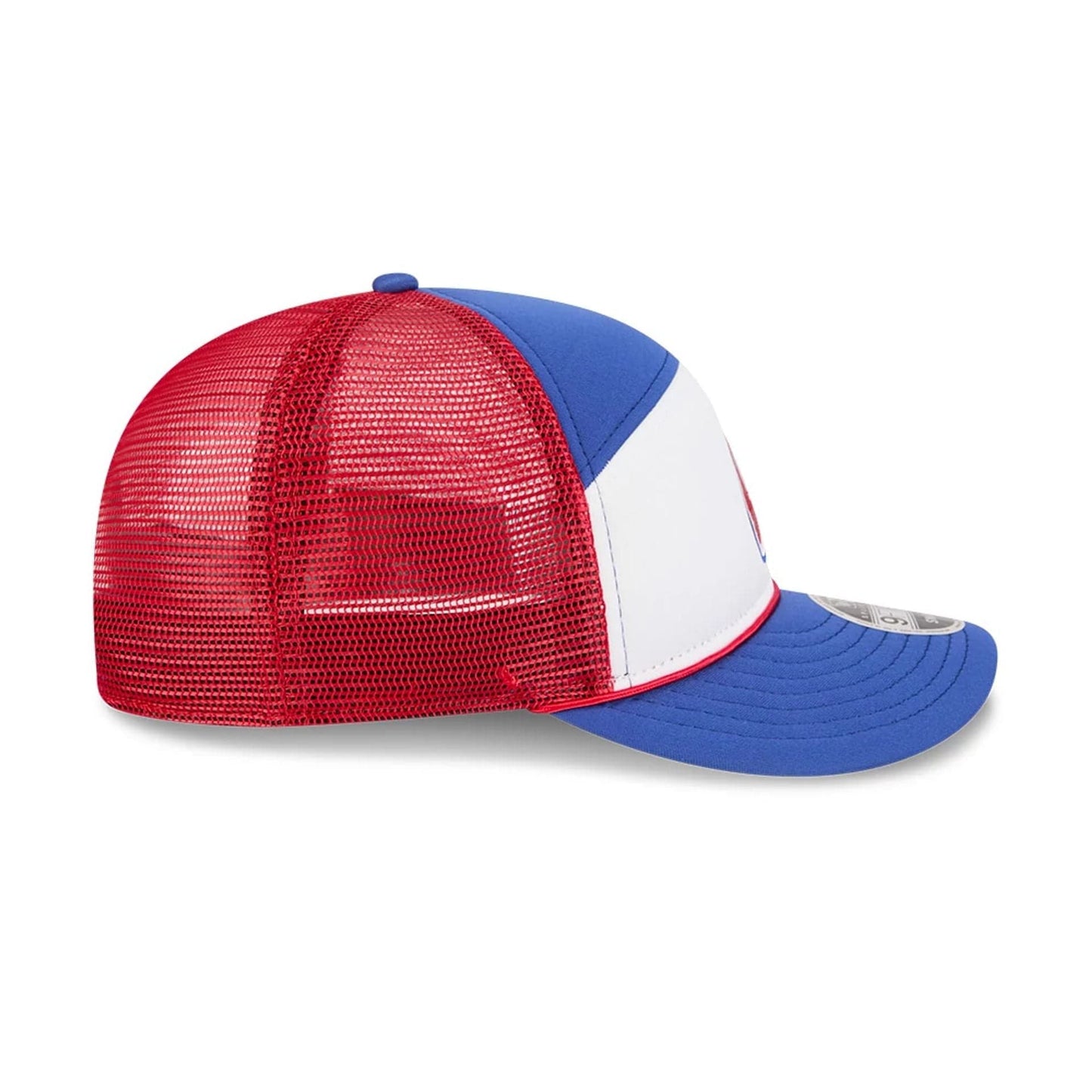 Pictured is this MLB Blocked Atlanta Braves 9FIFTY Split Panel Snapback cap in blue. 6