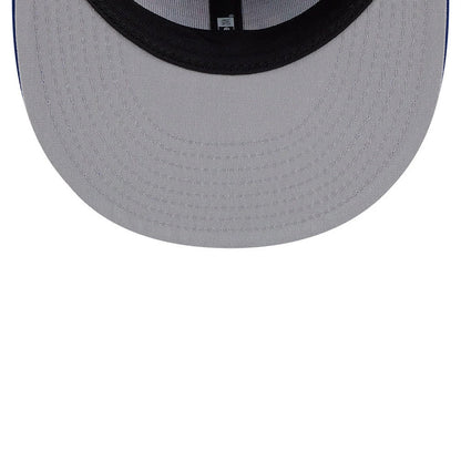 Pictured is this MLB Leaves New York Mets 59FIFTY Fitted cap in blue. 2