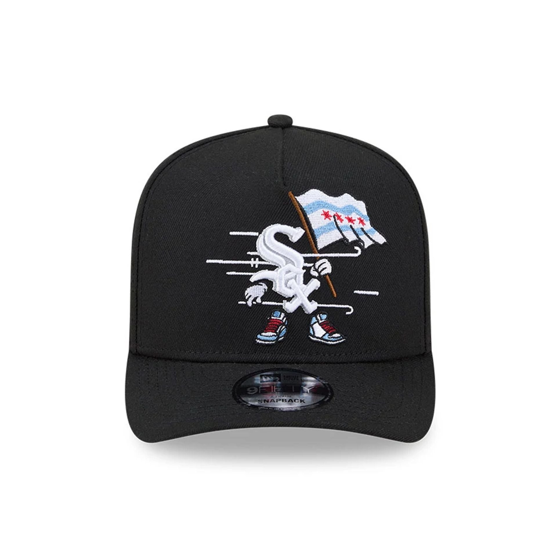 Pictured is this MLB Cartoon Chicago White Sox 9FIFTY A-Frame Snapback cap in black. 3