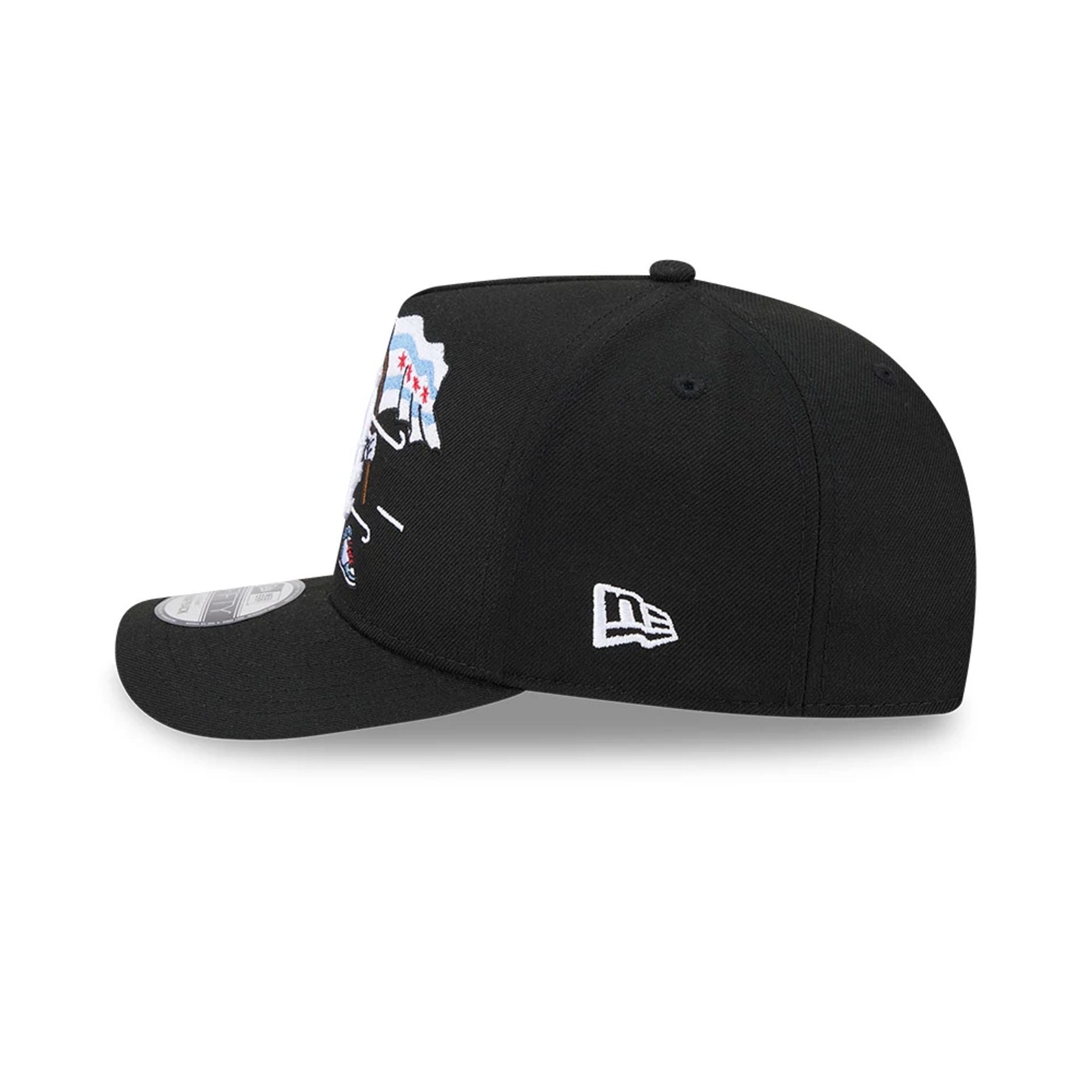Pictured is this MLB Cartoon Chicago White Sox 9FIFTY A-Frame Snapback cap in black. 6