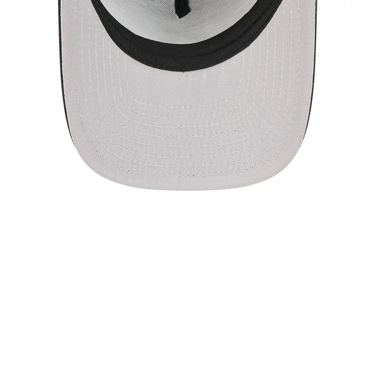 Pictured is this MLB Washed Atlanta Braves 9FIFTY A-Frame Trucker cap in black. 2