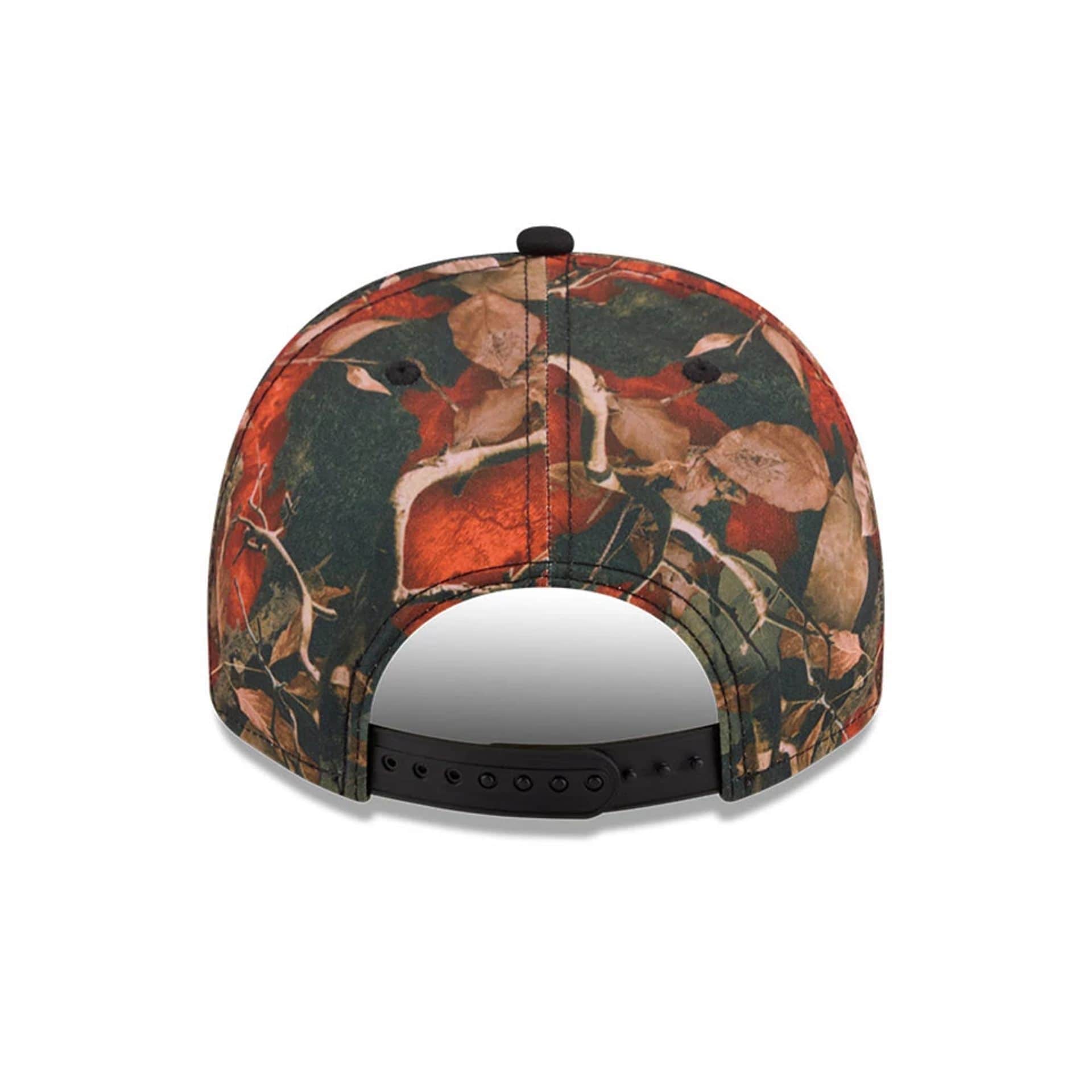 Pictured is this MLB Leaves New York Mets 9FIFTY A-Frame Snapback cap in bright orange. 7
