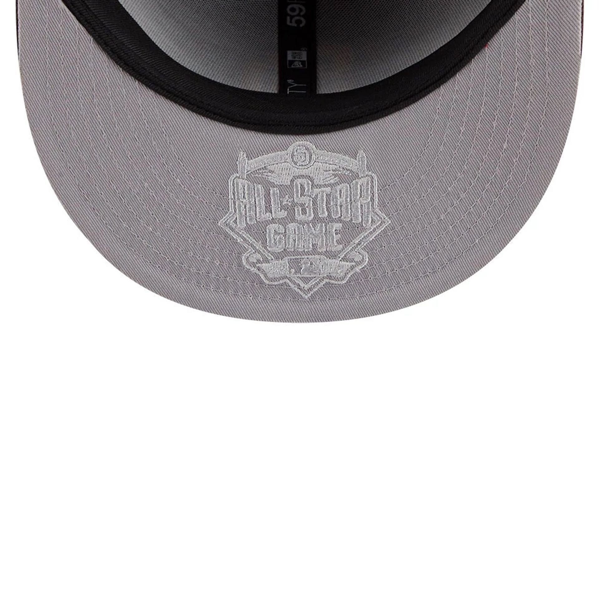 Pictured is this MLB Hidden Hit San Diego Padres 59FIFTY Fitted cap in dark brown. 2