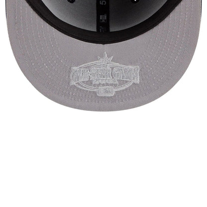 Pictured is this MLB Hidden Hit Seattle Mariners 59FIFTY Fitted cap in navy. 2