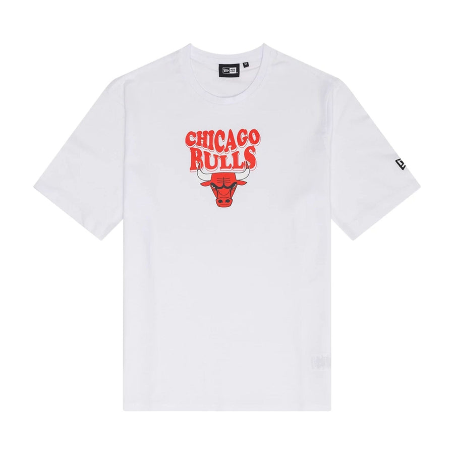 The Male model is wearing Chicago Bulls NBA Graphic White T-Shirt 1