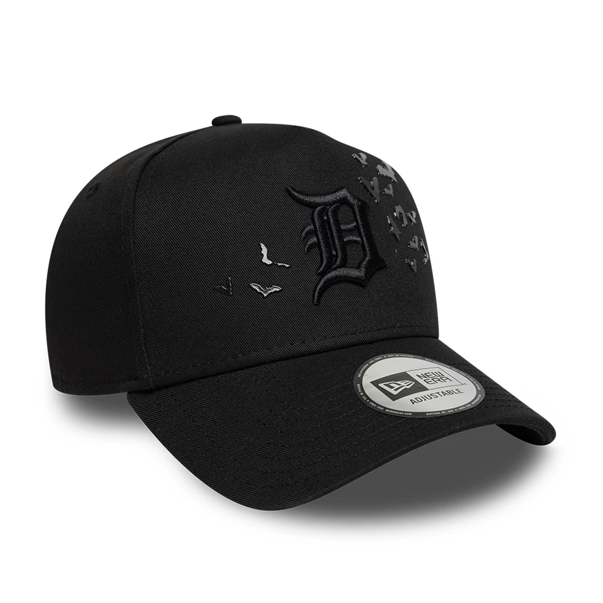 This is a Detroit Tigers MLB Bats Black 9FORTY E-Frame Adjustable Cap 3