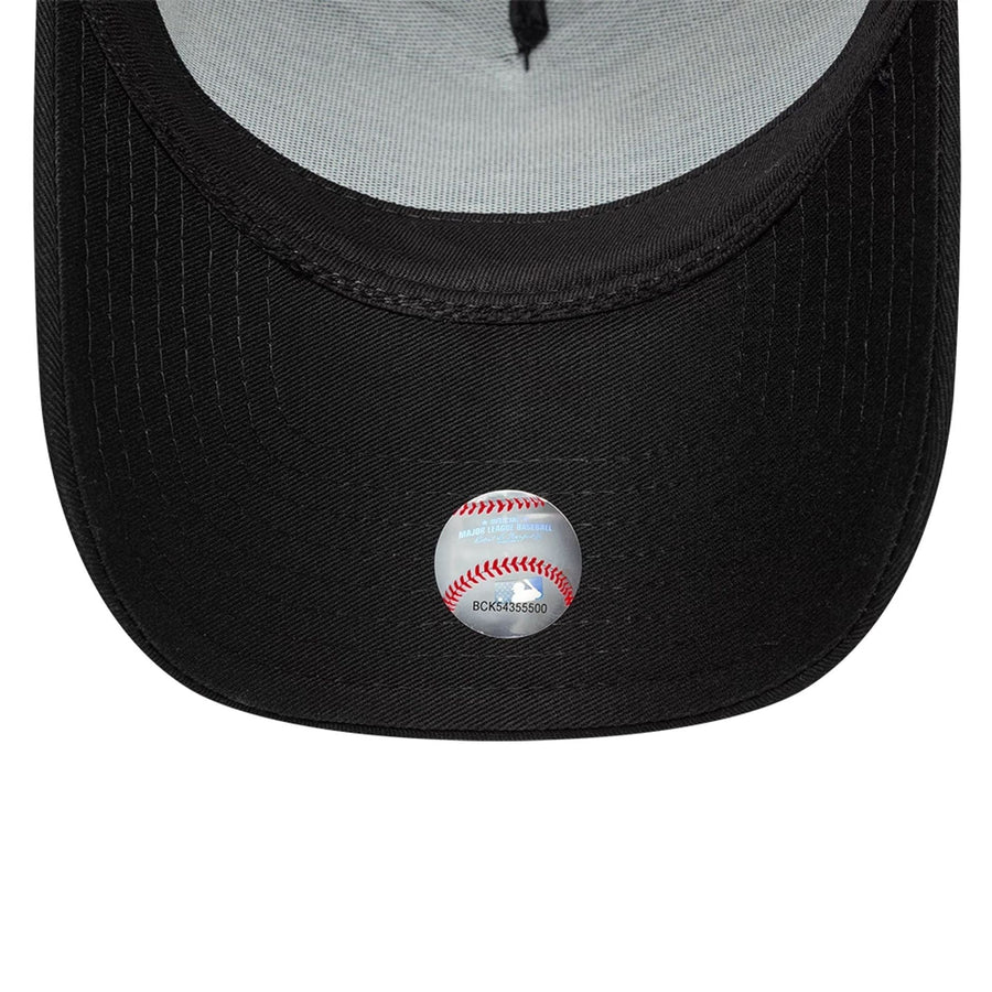 This is a Chicago White Sox MLB Bats Black 9FORTY E-Frame Adjustable Cap 7