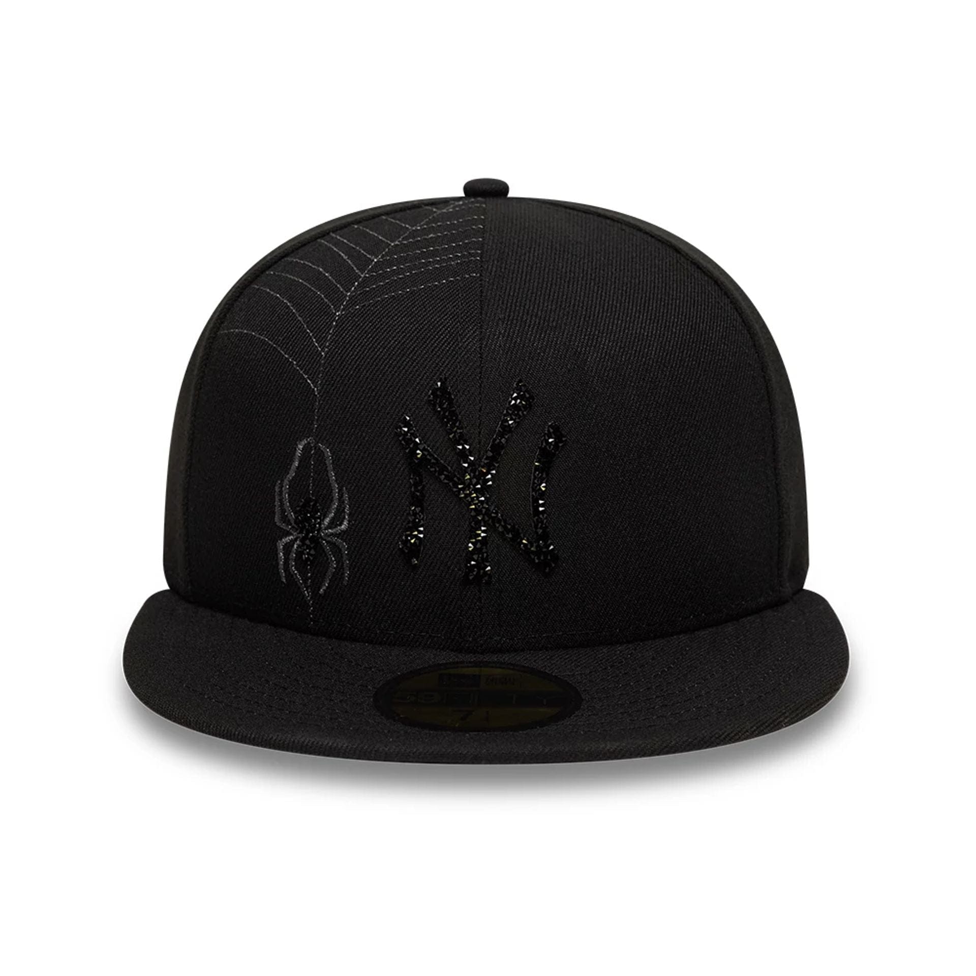 This is a New York Yankees MLB Spider Web Black 59FIFTY Fitted Cap 2