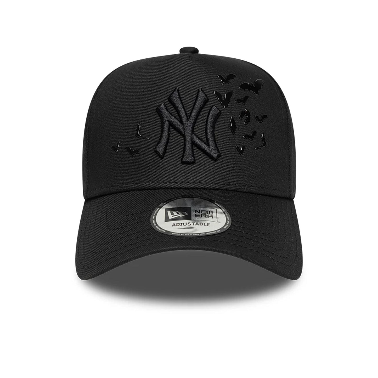 This is a New York Yankees MLB Bats Black 9FORTY E-Frame Adjustable Cap 2