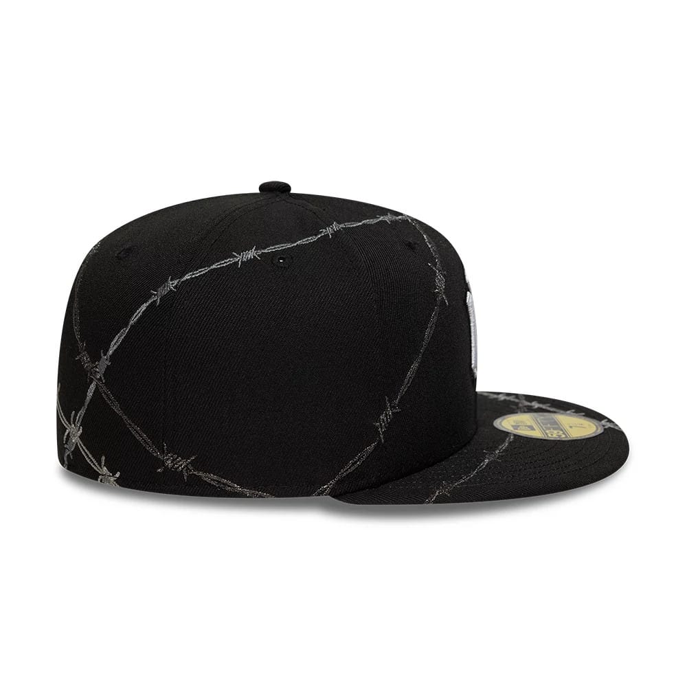 This is a New York Yankees MLB Wire Black 59FIFTY Fitted Cap 5