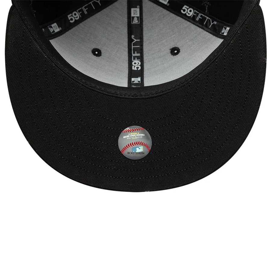 This is a Detroit Tigers MLB Wire Black 59FIFTY Fitted Cap 7