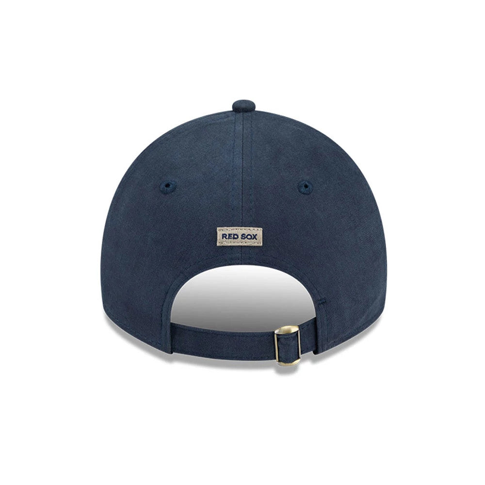 This is a Boston Red Sox MLB Quilted Navy 9TWENTY Adjustable Cap 4