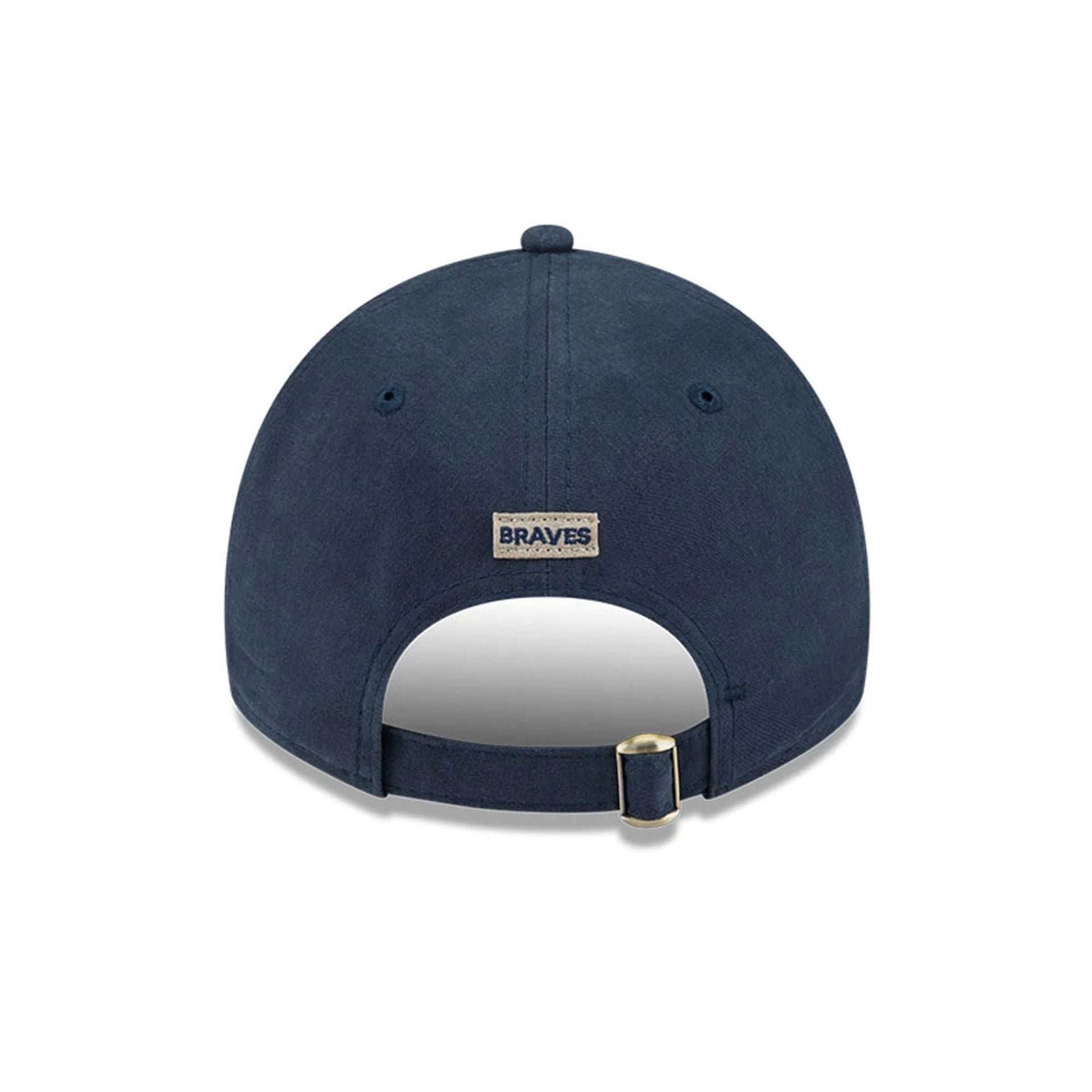 This is a Atlanta Braves MLB Quilted Navy 9TWENTY Adjustable Cap 5