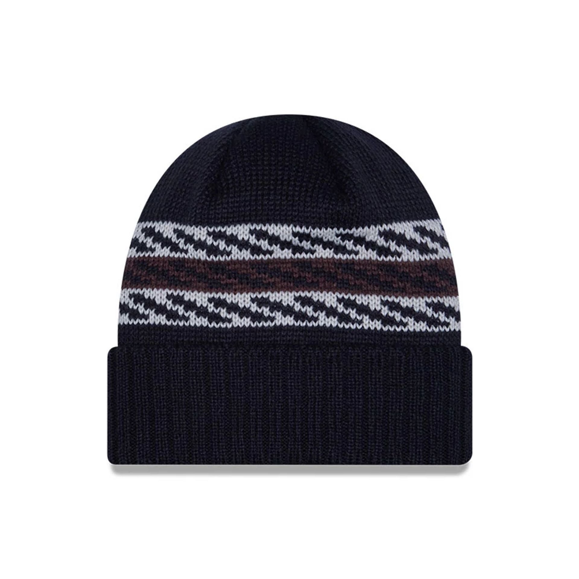 This is a New York Yankees MLB Quilted Navy Cuff knit Beanie Hat 3