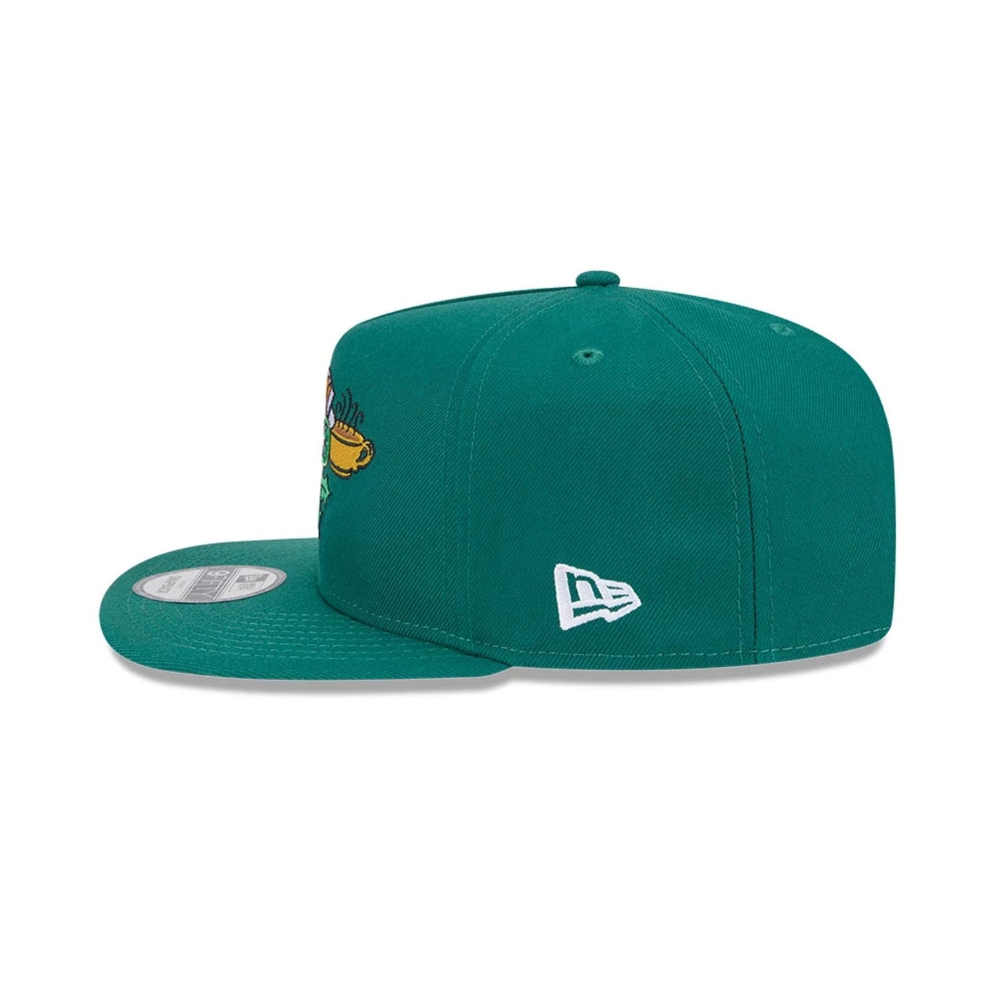 Pictured is this Friends Central Perk 9FIFTY A-Frame Snapback cap in green. 5