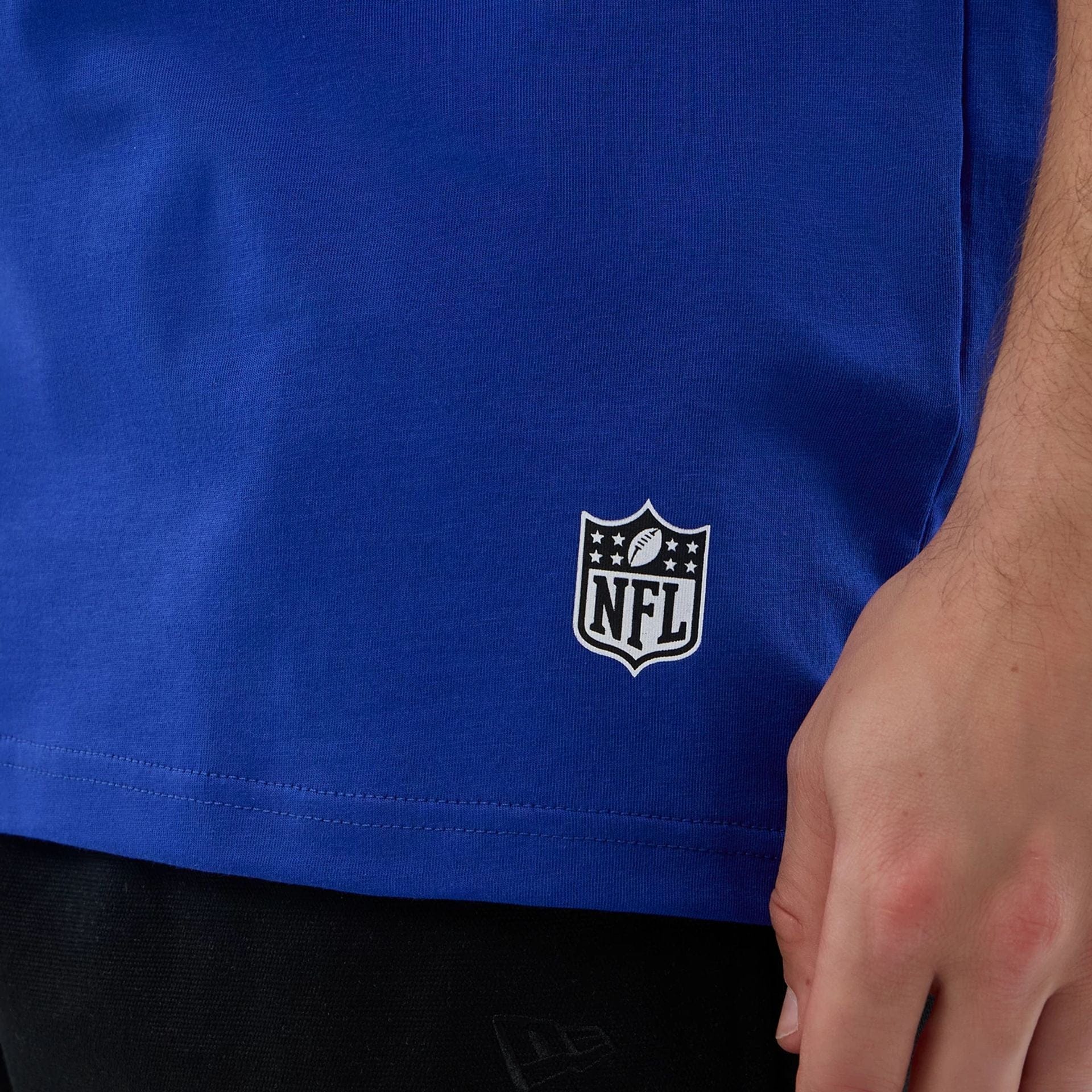 The Male model is wearing Pittsburgh Steelers NFL International Series Games Blue Oversized T-Shirt  5