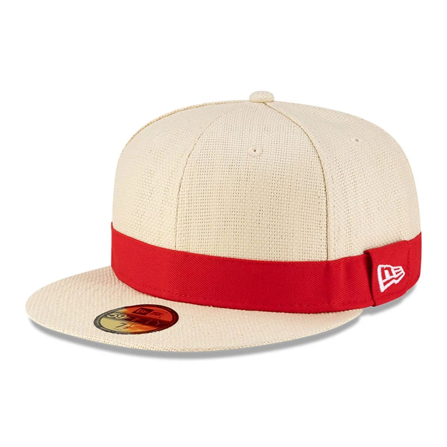 Pictured is this The Straw Hat Pirates One Piece 59FIFTY Fitted cap in light beige. 4