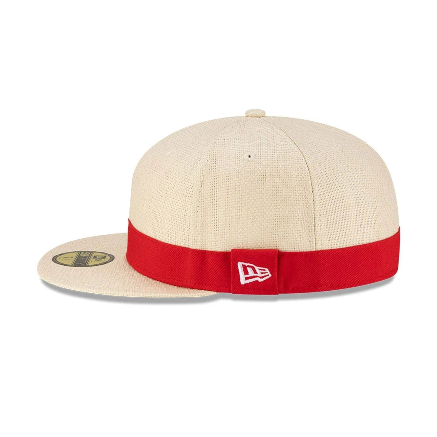 Pictured is this The Straw Hat Pirates One Piece 59FIFTY Fitted cap in light beige. 7
