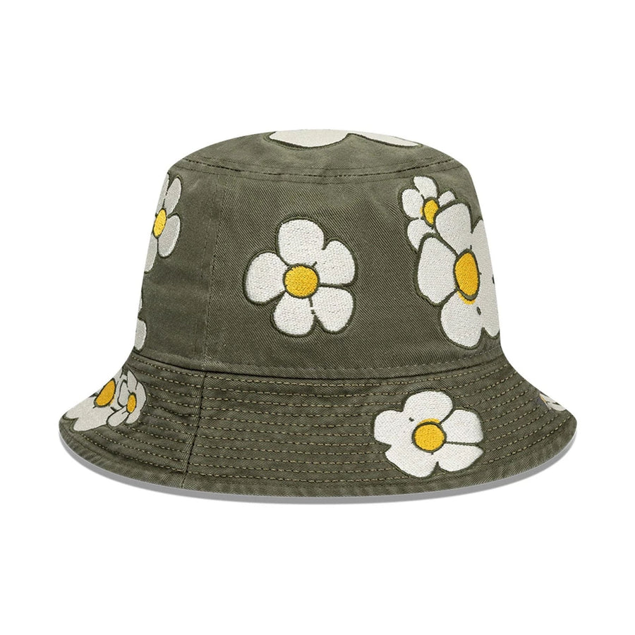 This is a  New Era x Rodrigo Roji Flowers Green Bucket Hat 3