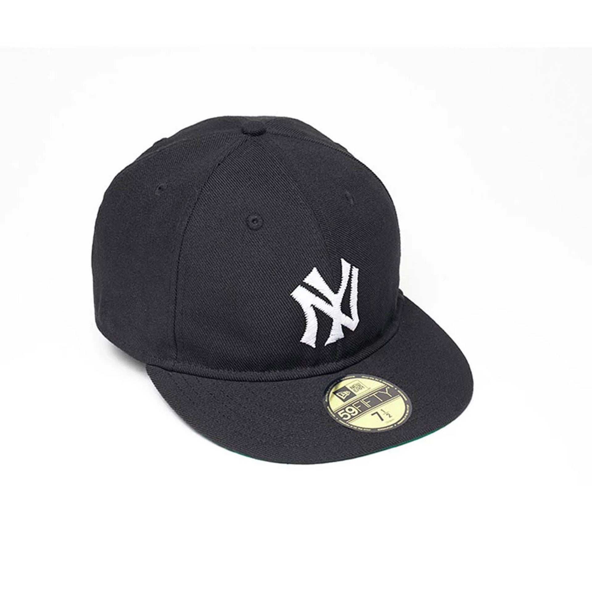 Pictured is this MLB Soft Black New York Yankees 59FIFTY Fitted cap in black. 4